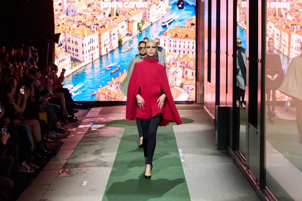 Fashion Week, le 10 mars 2026, Défilé Cardin, Collection Vnise'59, Photo DR