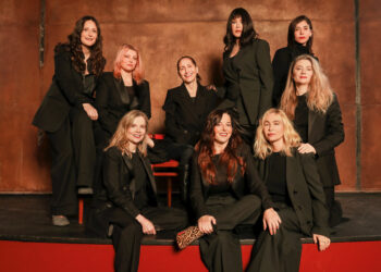 Portées par Cynthia Fleury, les comédiennes de sa pièce La Fin du Courage, Fatou Diome prêtera sa voix pour la lecture des poèmes destinés aux femmes iraniennes au Théâtre de l'Atelier dimanche 8 mars, Photo DR.