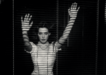 AnneHathaway, Behind Blinds, KLINKO, all rights reserved
